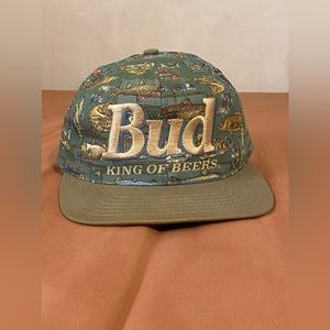 Vintage Budweiser Hat Fish Print Bud King of Beers MADE IN THE USA.